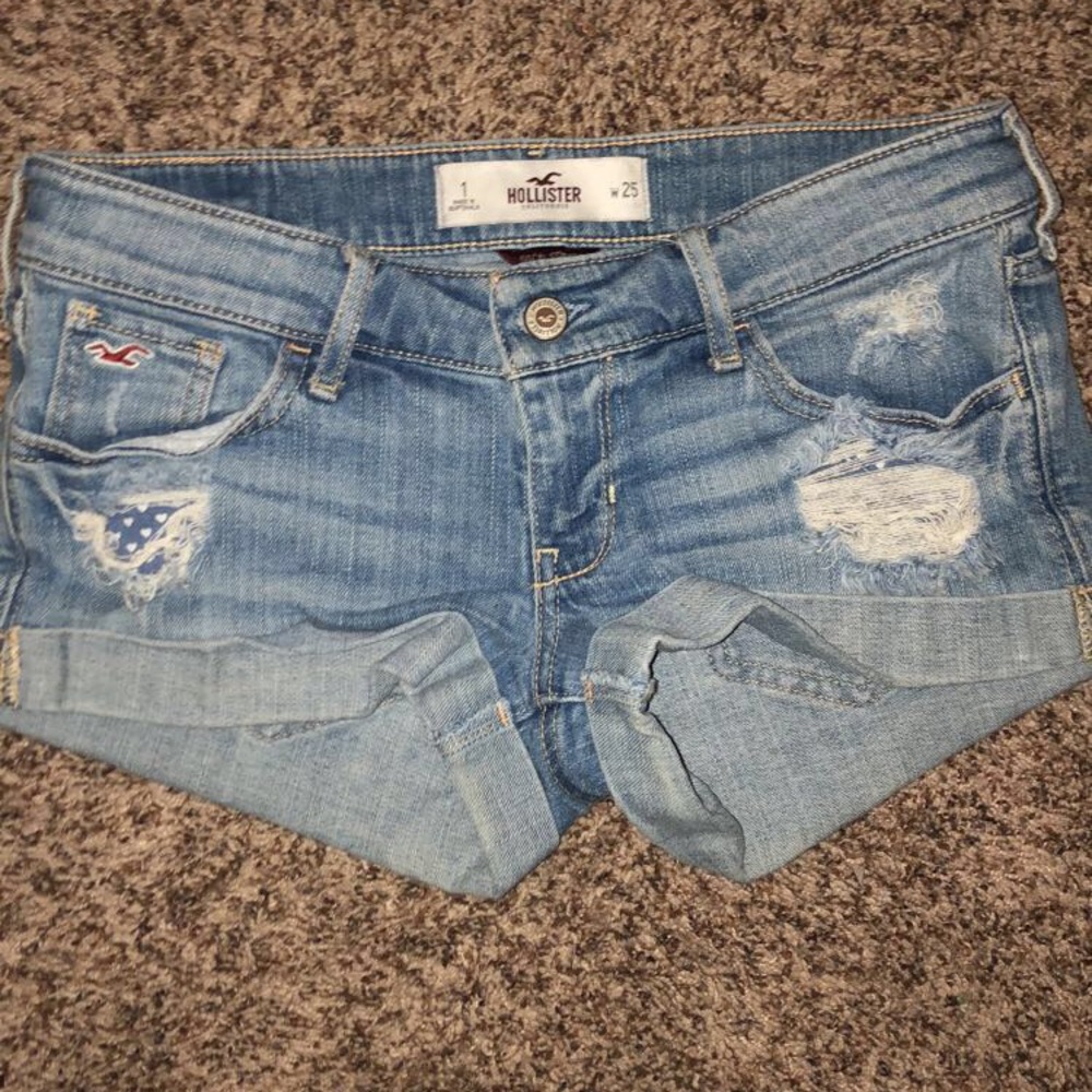 AE shorts
